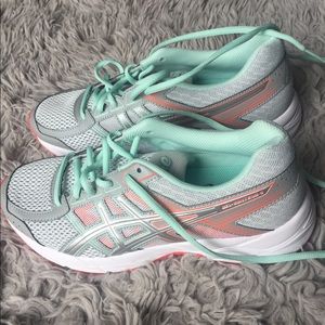 Brand New ASICS GEL-Contend 4 Running Shoes